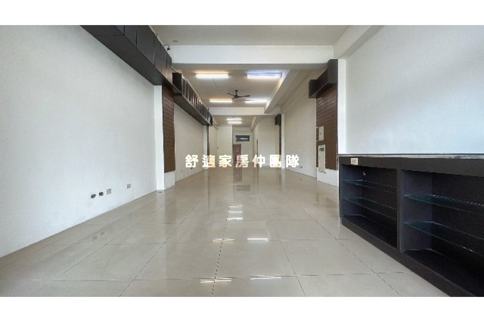 家樂福大地坪黃金店面